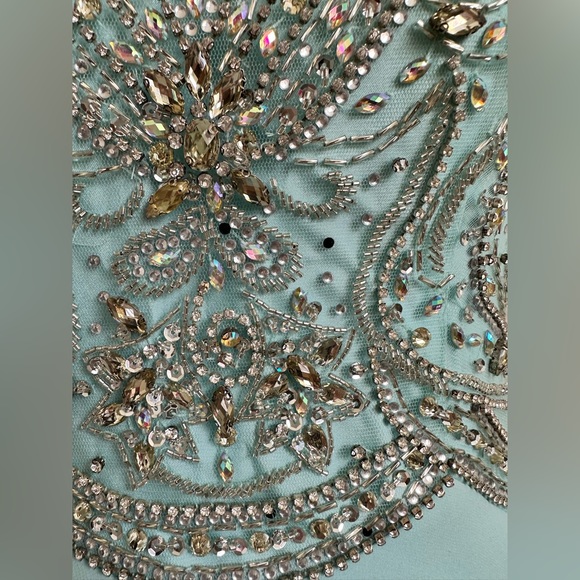 Beaded Bodice Prom Dress 👗 - Picture 5 of 12
